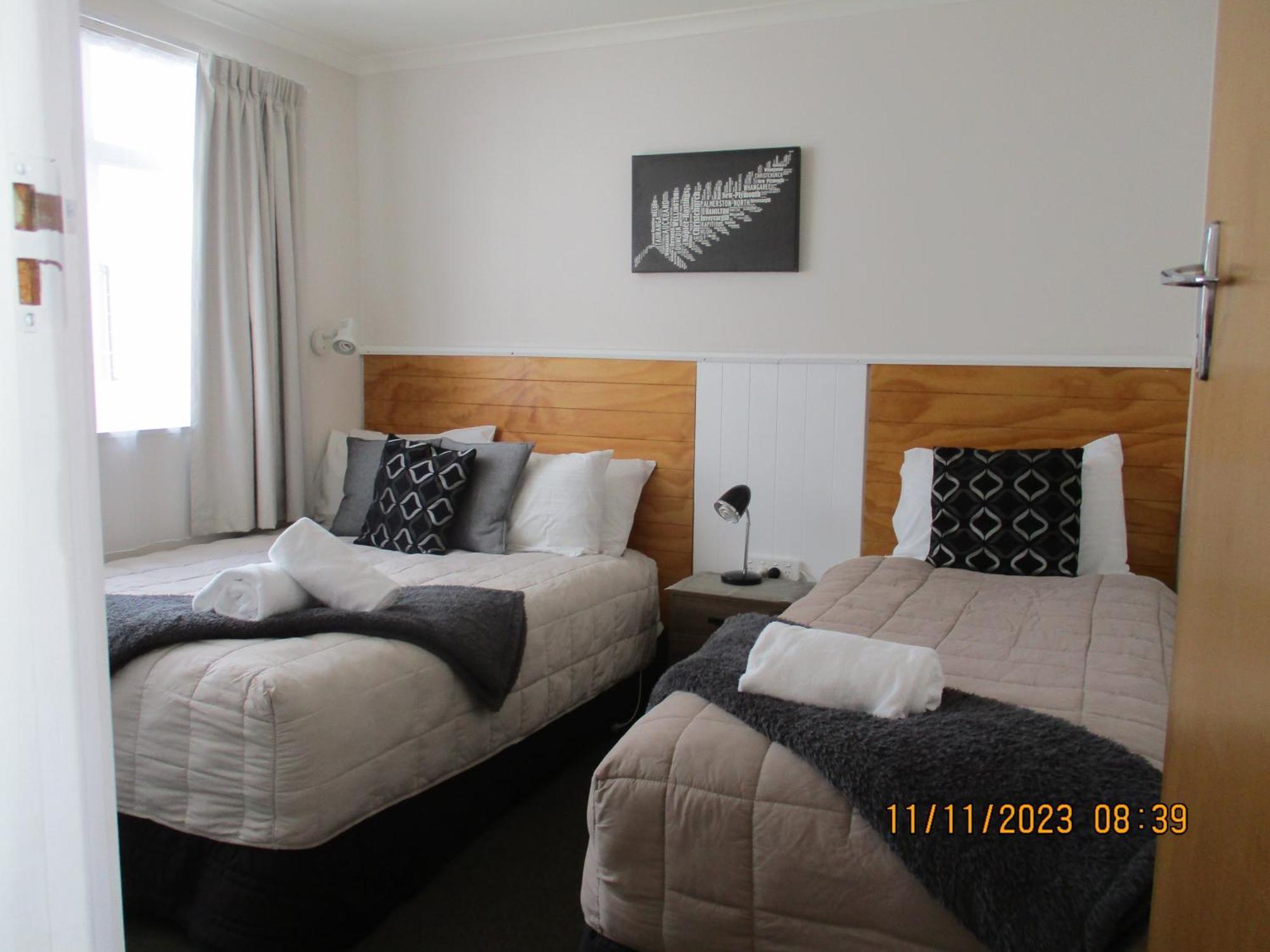High Street Living Motel Піктон Екстер'єр фото