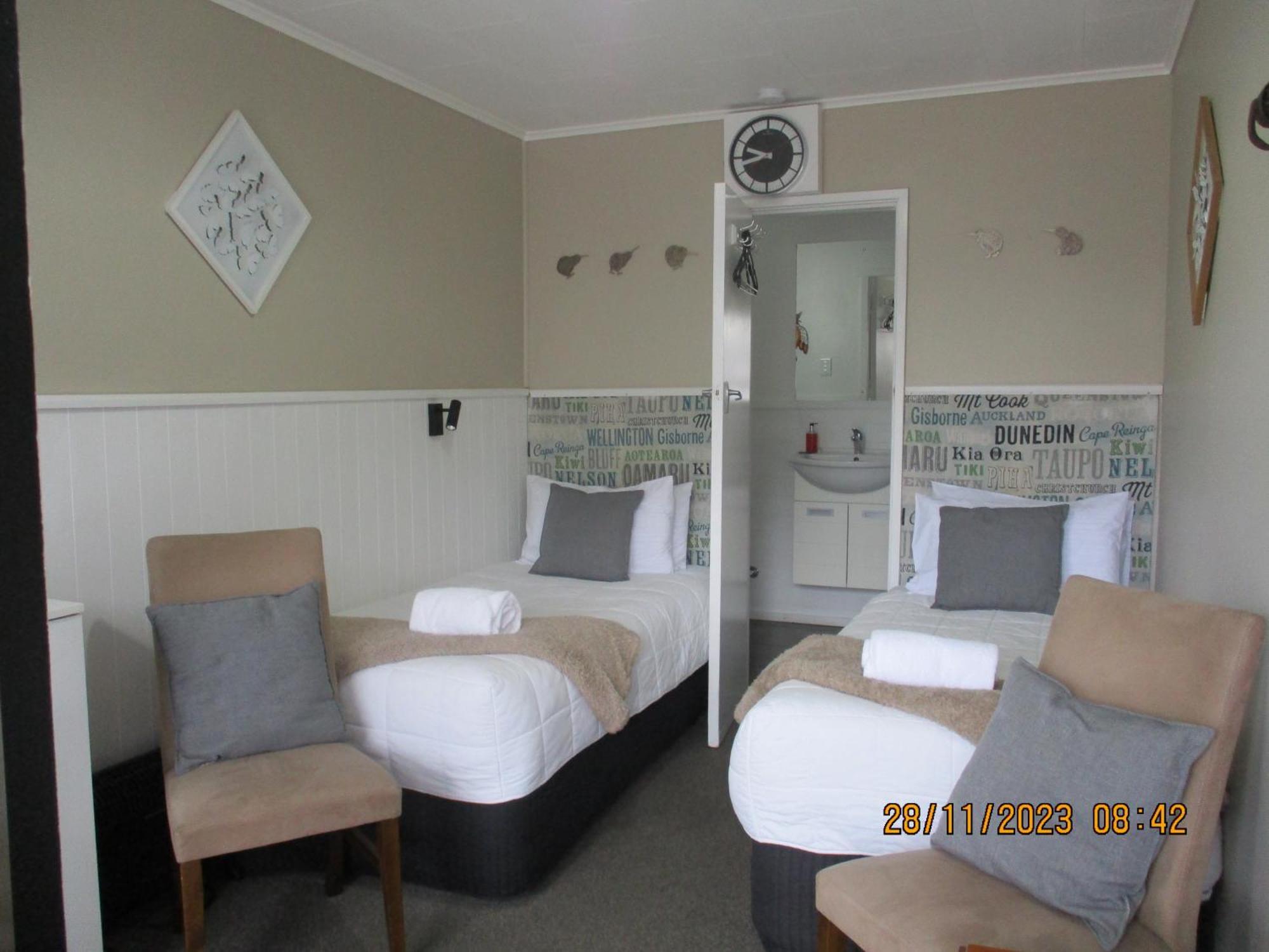 High Street Living Motel Піктон Екстер'єр фото