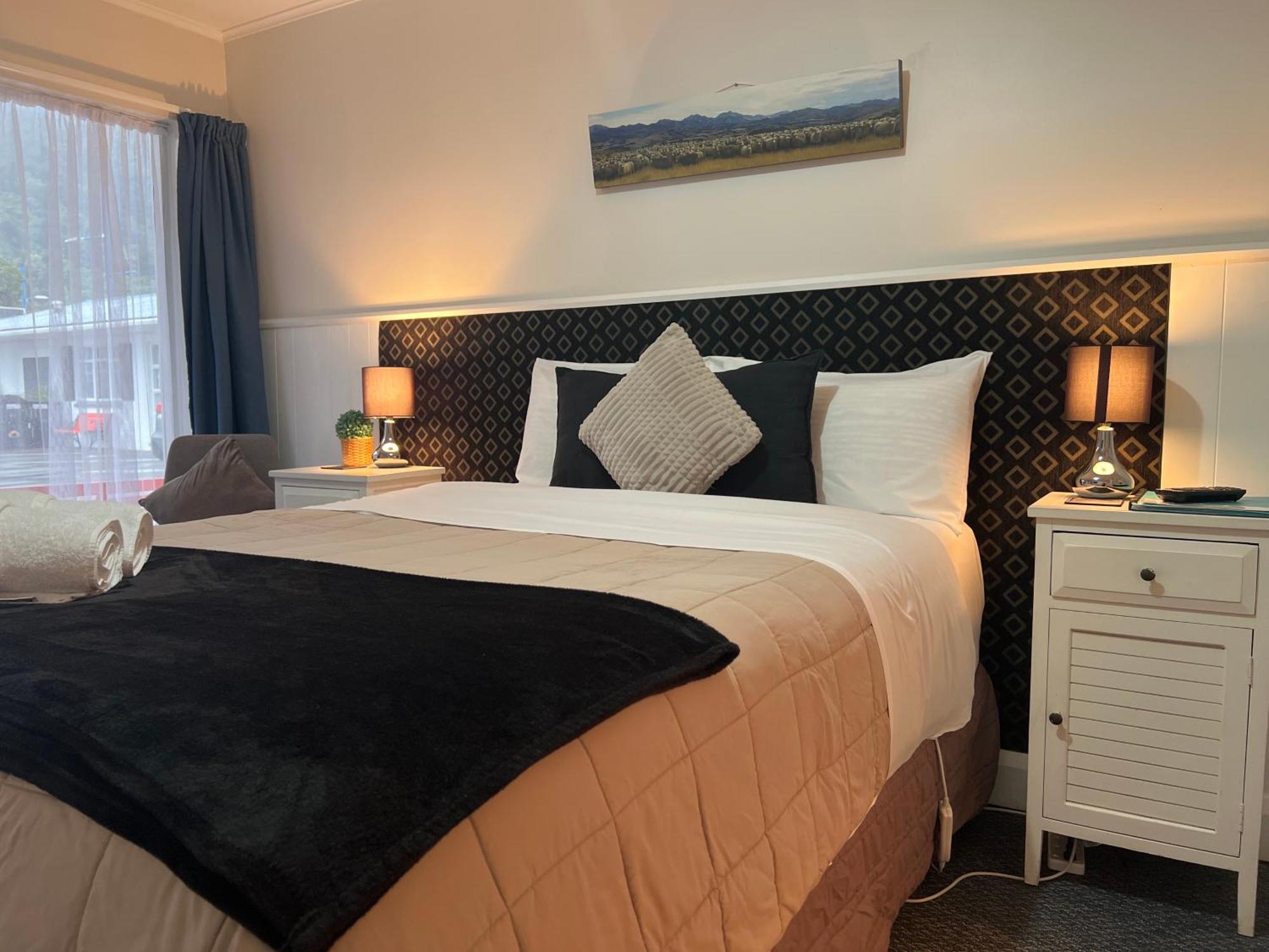 High Street Living Motel Піктон Екстер'єр фото