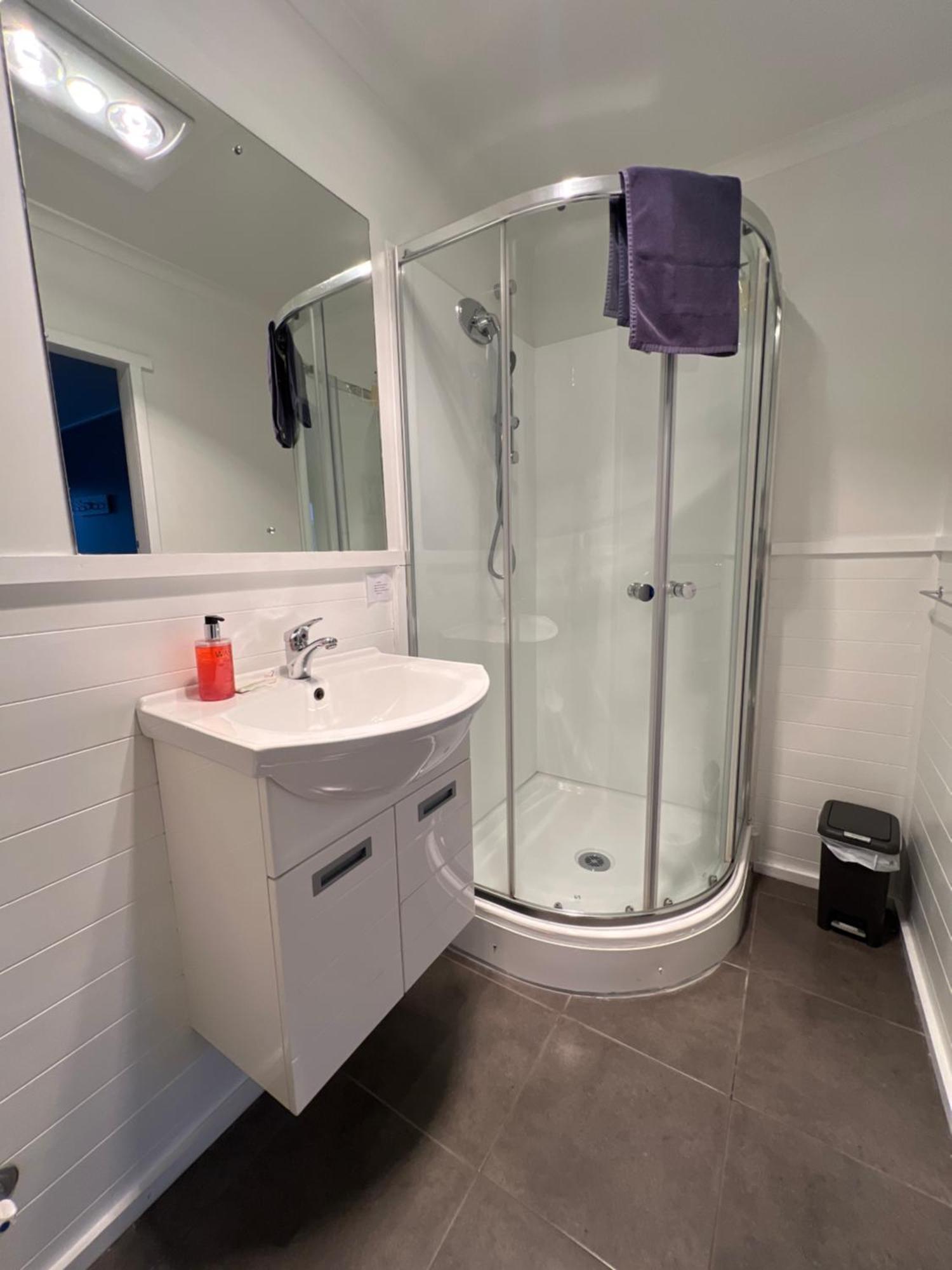 High Street Living Motel Піктон Екстер'єр фото